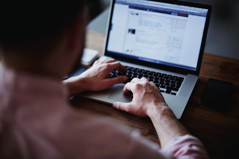 KORSZERŰ ONLINE MEGOLDÁSOK